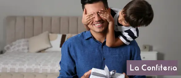 Padre e hijo felices